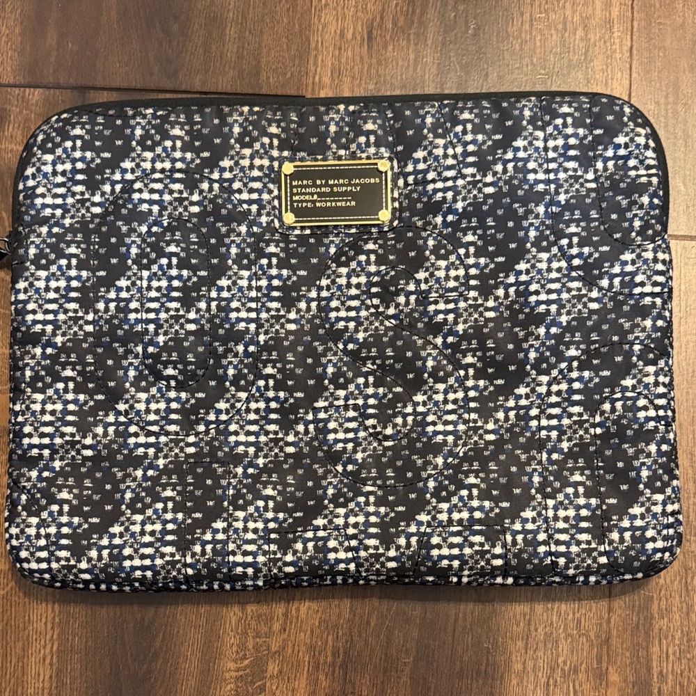 Marc by Marc Workwear Black Blue Nylon Quilted Sleeve for Tablet Laptop